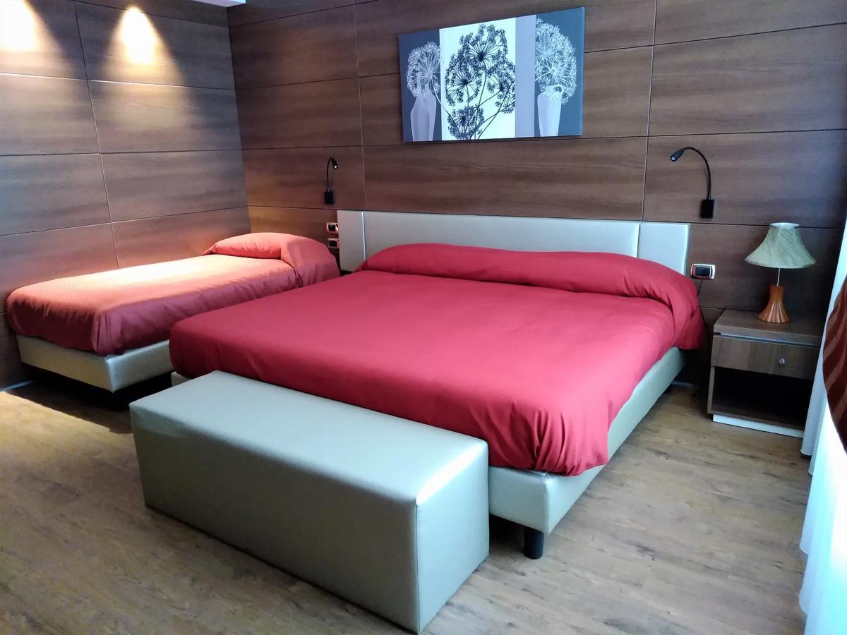 Family Center Hotel Atena Lucana Buitenkant foto